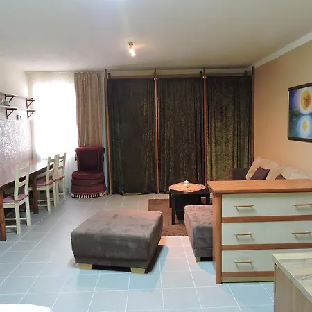 Trebonsky Apartmanek *