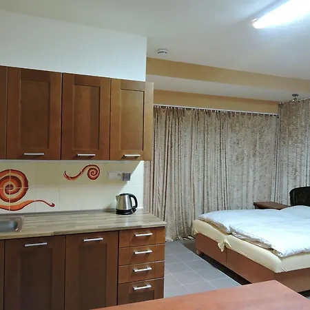 Trebonsky Apartmanek Appartamento Třeboň